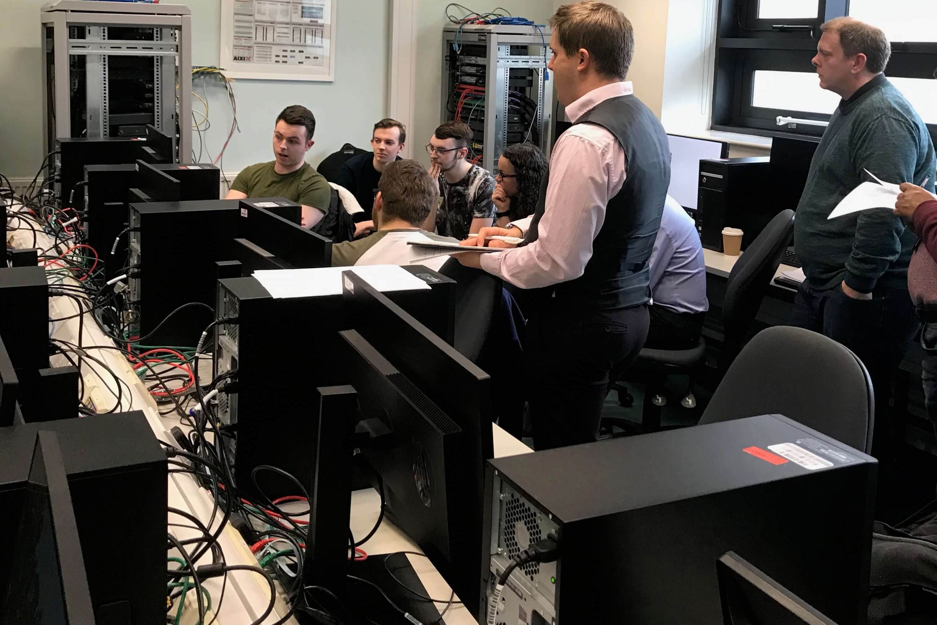Specialist network lab for student use